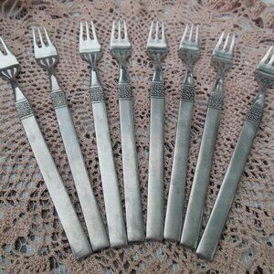 forks dainty for fish or appetizers Oneida Northland Stainless Steel Korea 1970s